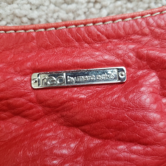 Purse - Picture 2 of 4